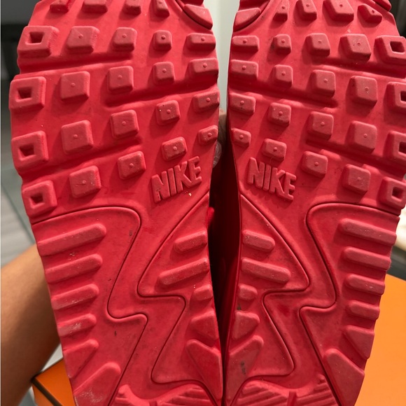 Nike Red and Black Sneakers - Picture 6 of 6
